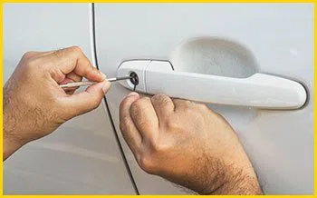 Metro Locksmith Services Libertyville, IL 847-461-3867 - 21-car-locksmith